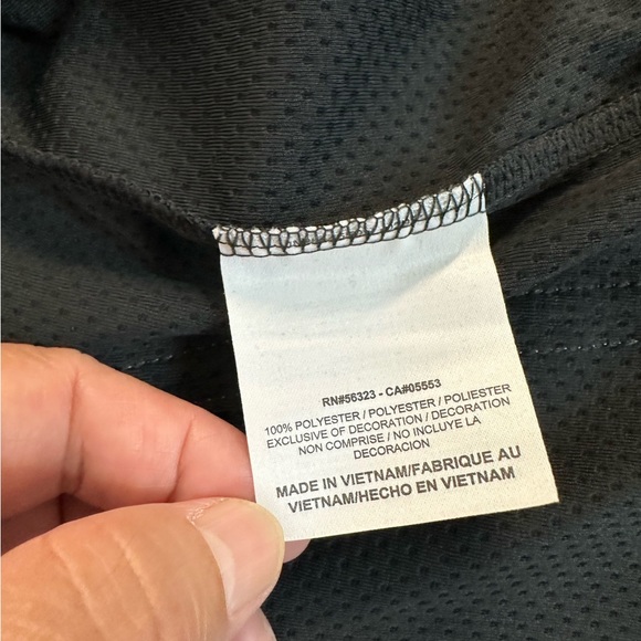 Nike Golf Tour Performance Women’s NWT Size Medium Standard Fit Polo Shirt - Picture 11 of 11